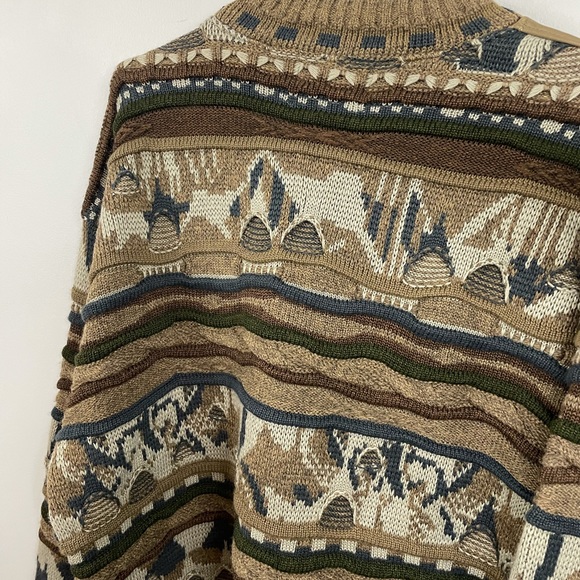 Tosani Coogi knit sweater faux leather panels - Picture 9 of 9